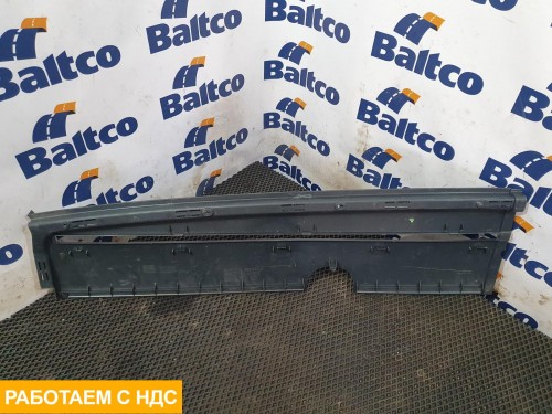 Накладка декоративная левая